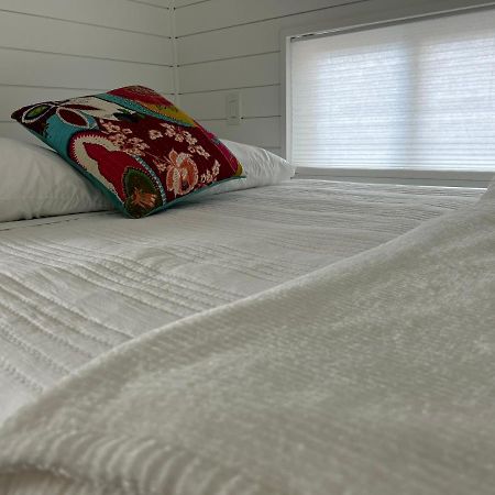 Entirely Private Tiny Home - 1 Mile To Uf Gainesville Dış mekan fotoğraf